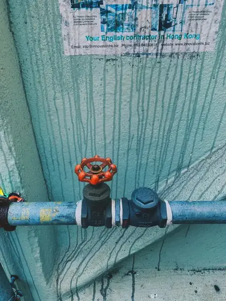 Water pipe connection repair